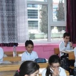 Hem öğretmen hem avukat