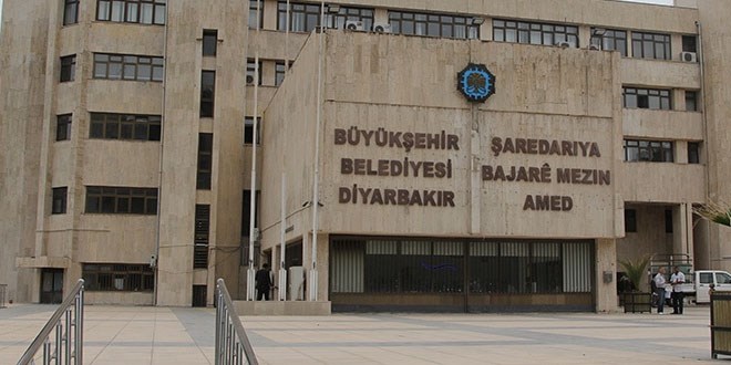 Diyarbakır Büyükşehir Belediyesi 100 işçi Alacak