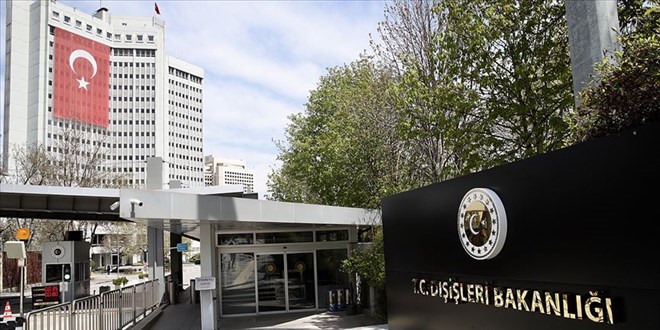 Riyad Büyükelçiliği Türk uyruklu sözleşmeli sekreter alacak