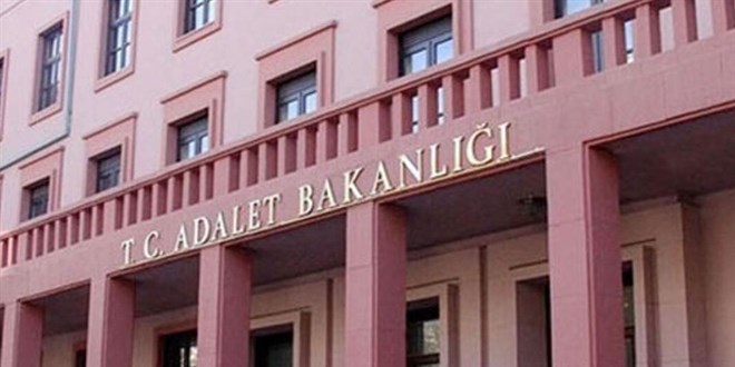 Adalet Bakanlığı 1000 hakim ve savcı yardımcısı alacak
