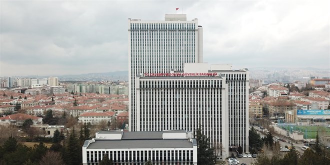 alma ve Sosyal Gvenlik Bakanl 4 szlemeli personel alacak