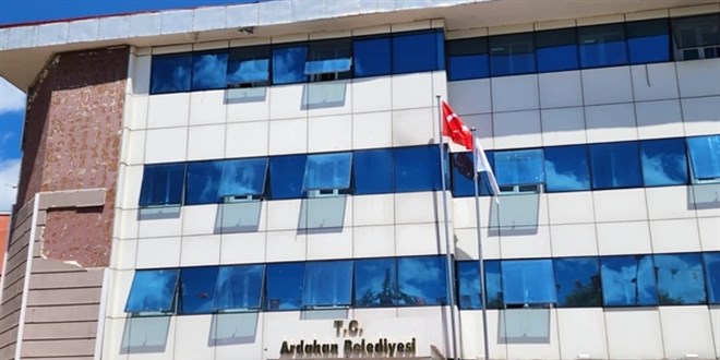 Ardahan Belediyesi 1 s�zle�meli personel alacak